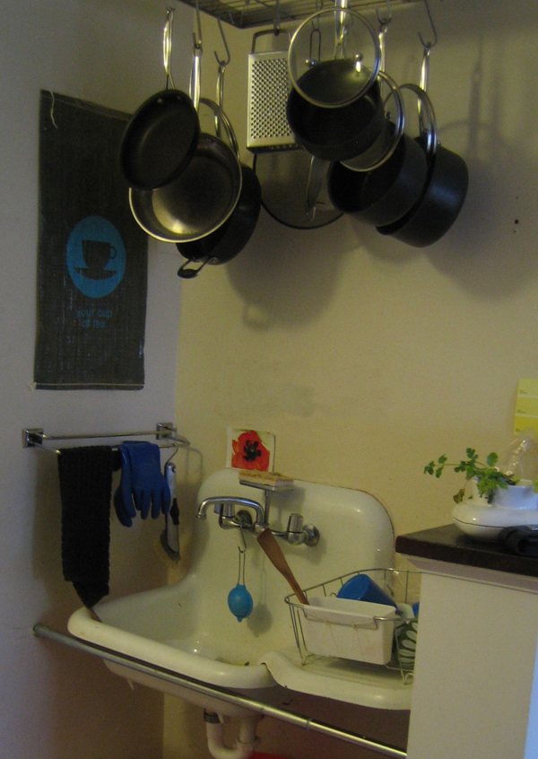 Sink with "your cup of tea" hanging Sink with "My Cup of Tea" hanging